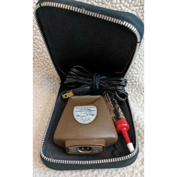 VINTAGE OLD 1975 SUNBEAM MISTER TOUCH UP ELECTRIC HAIR TRIMMER